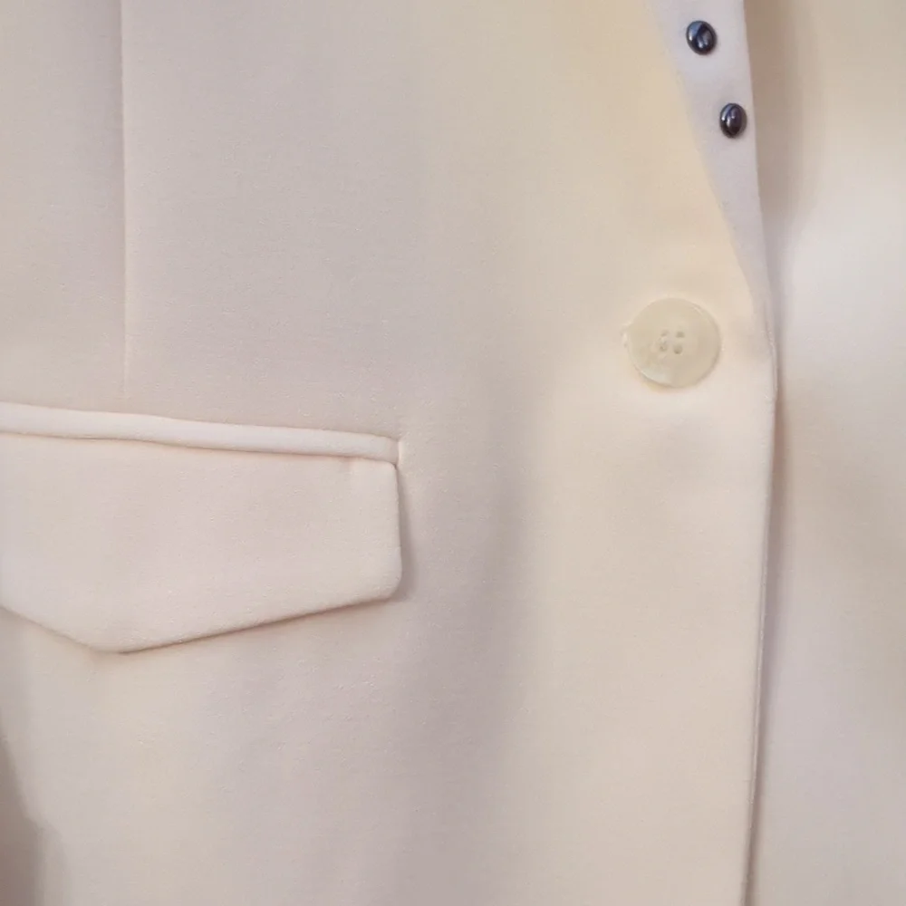 ARIAT WOMEN'S ACE STUDDED CREPE BLAZER - Picture 7 of 10